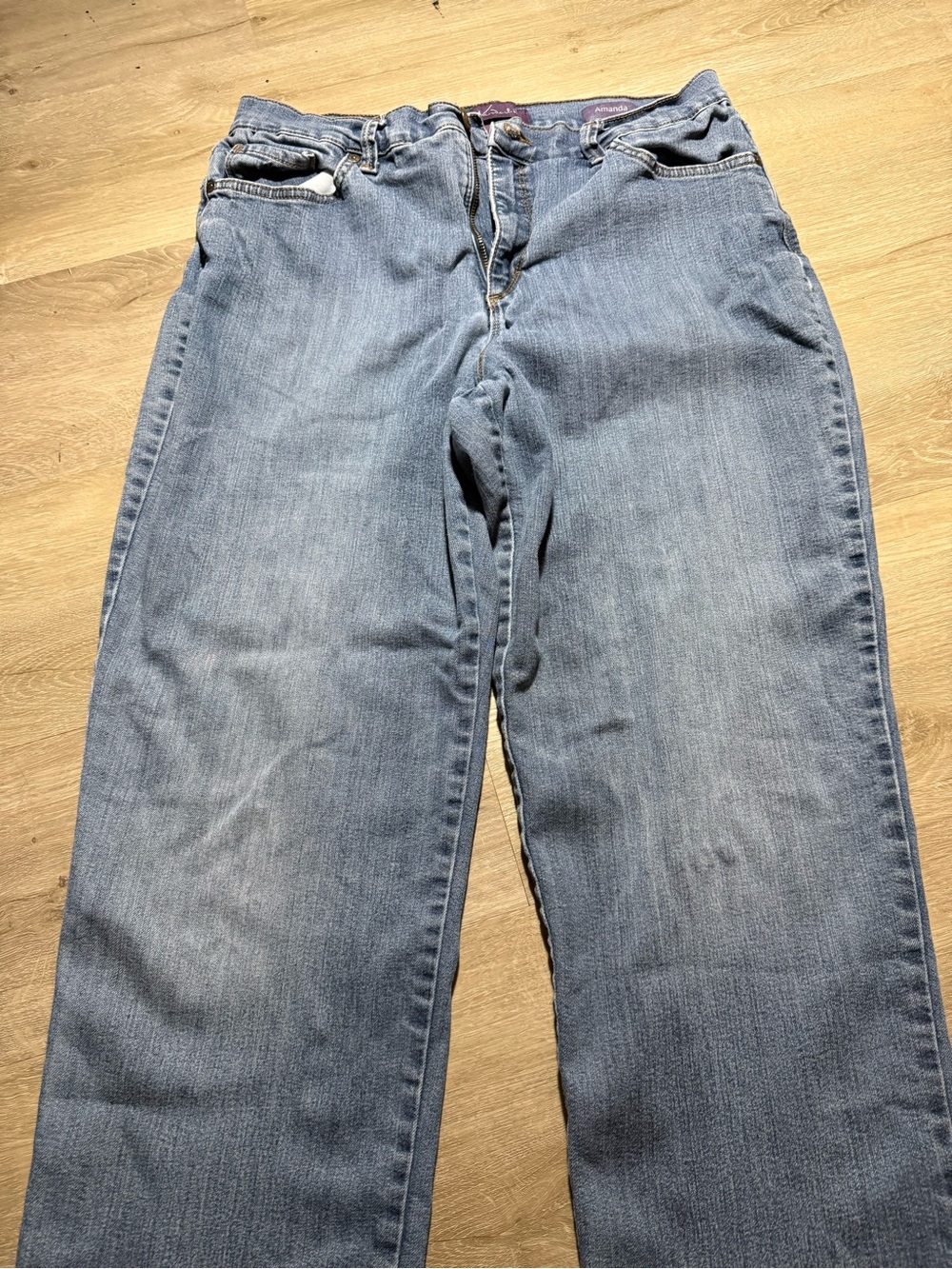 Gloria Vanderbilt Light Blue Straight-Leg Jeans